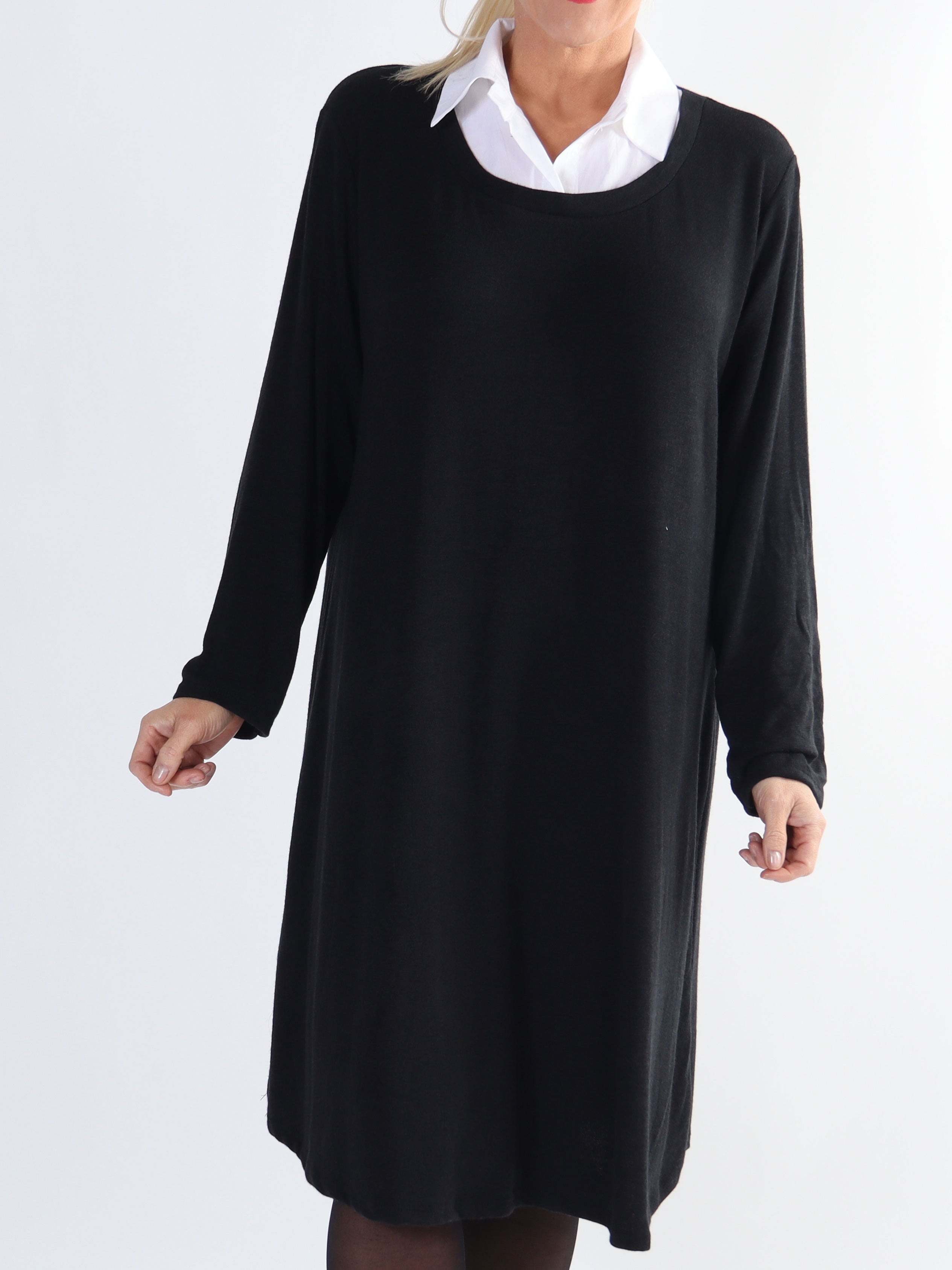 Rita Long - Dejlig blød plus size kjole med hvid skjortekrave